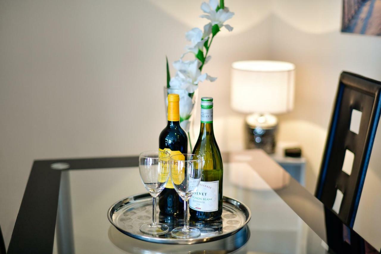 Meridian Quay Apartments, By Jsw Short Stay Swansea Exteriér fotografie