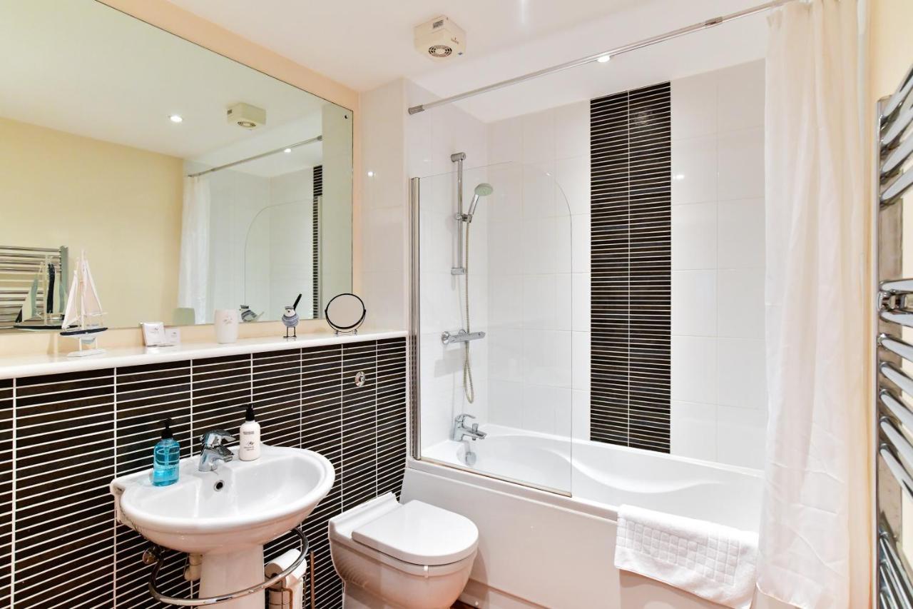 Meridian Quay Apartments, By Jsw Short Stay Swansea Exteriér fotografie